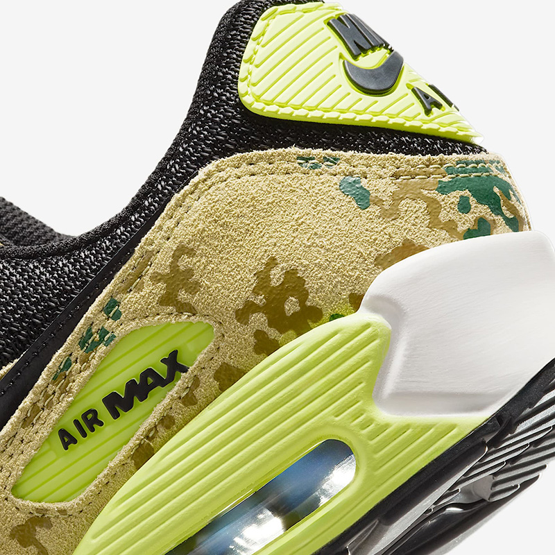 KicksDeals's tweet image. Select sizes are over 40% OFF for the team gold/light lemon twist-black &quot;Flecktarn Camo&quot; Nike Air Max 90 Premium at $84.78 + FREE shipping.

BUY HERE -&amp;gt; tinyurl.com/2vz44krc (use promo code SPORT at checkout)