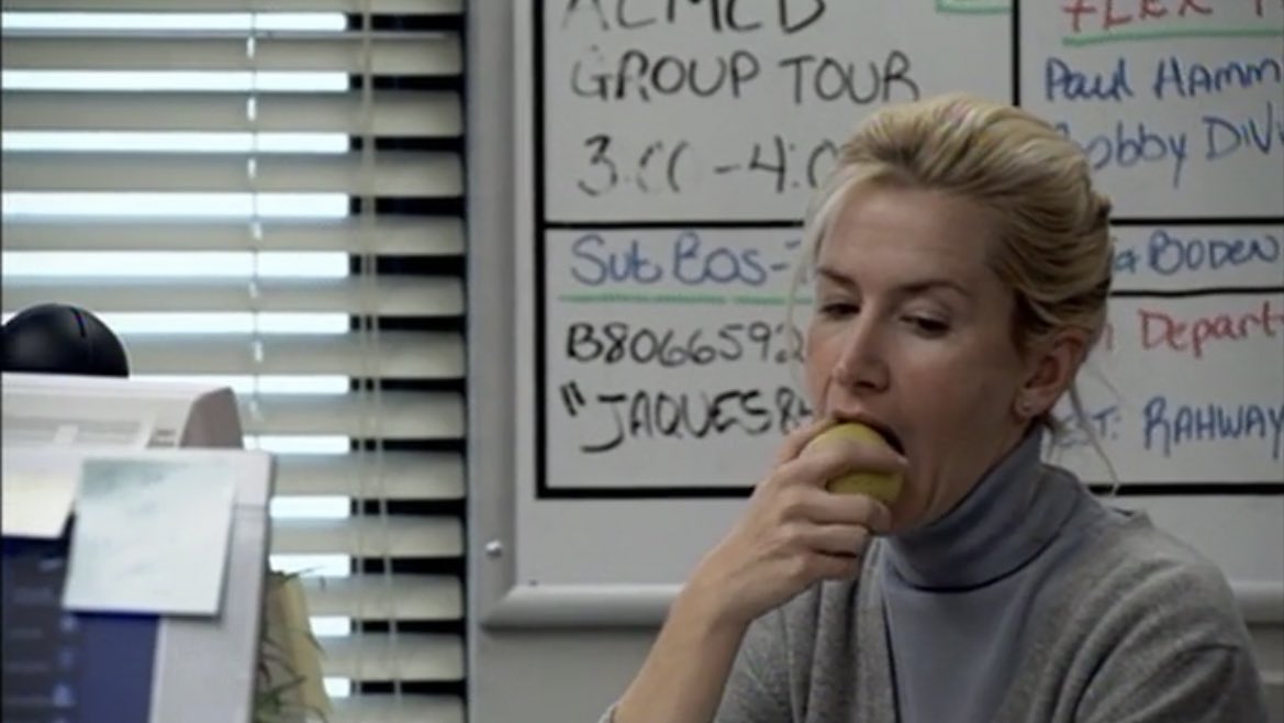 kittybeesly's tweet image. promo for the first season of the office (2005)