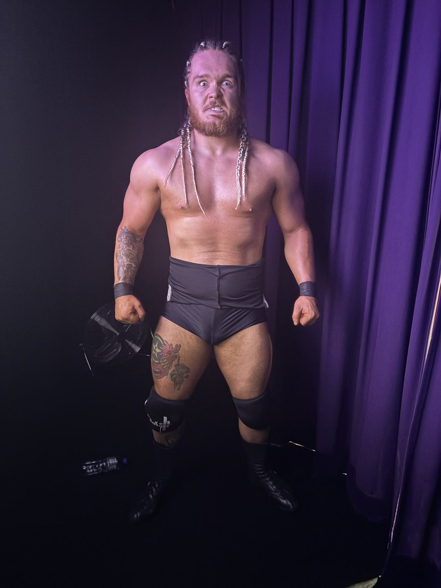CurtAtlas's tweet image. CARMARTHEN BAY SUNDAYS
📸 - @Welsh_Wrestling
#welsh #welshwrestling #cymraeg #prowrestler #professıonalwrestling