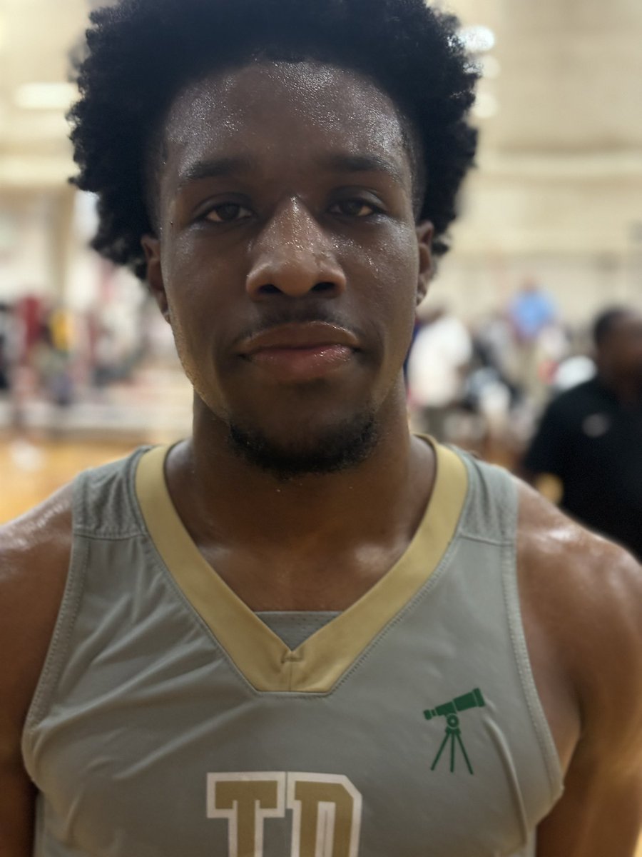 MathurineAgency's tweet image. Cedric Haynes Jr. 6’5 G 2026 TD Prep
Business as usual for Cedric. Physical guard. Dominant in his spots, sound low post games and still finds ways to get his teammates involved.