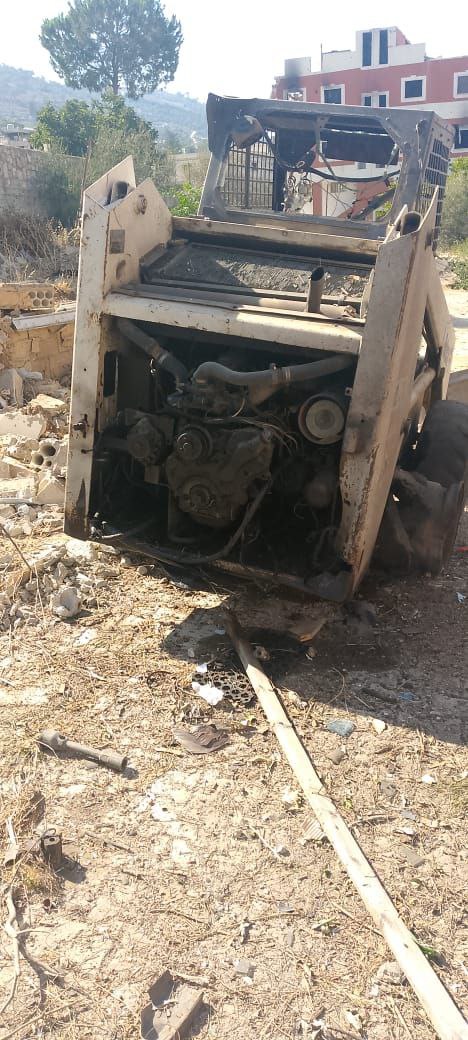 Mulhak's tweet image. مصادر صحفية:
التفجير الذي نفذته قوة اسرائيلية توغلت في بلدة كفركلا إستهدف آلية "بوبكات" ومحيطه واتبع العدو ذلك بإلقاء منشورات تحريضية عبر محلقة
#ملحق