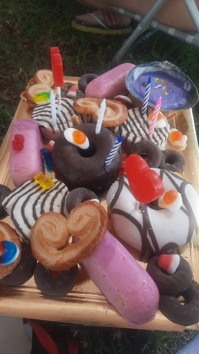 iloliviaa's tweet image. Autotarta cumple 🤣🤣😍❤️