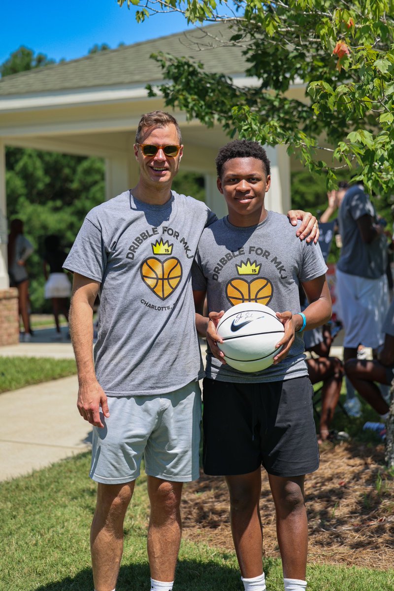 Braden Suggs (@thebradensuggs) on Twitter photo Jon Scheyer <a href="/DukeMBB/">Duke Men’s Basketball</a> thanks for the advice today! Great meeting you.
A great event for a great cause.
#playformkj #jonscheyer #dukebasketball #communityservice #huntersville Jon Scheyer <a href="/DukeMBB/">Duke Men’s Basketball</a> thanks for the advice today! Great meeting you.
A great event for a great cause.
#playformkj #jonscheyer #dukebasketball #communityservice #huntersville