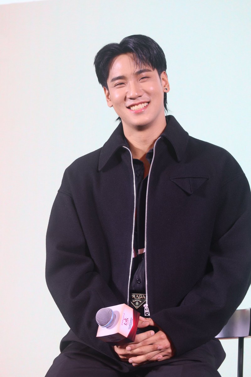danongdok's tweet image. สรุปวันนี้คือคนอื่นมองกล้องเรายกเว้น ลูกเราเพราะนางมองหน้ากันเอง เห้อให้มันได้อย่างนี้รักกันให้พอ