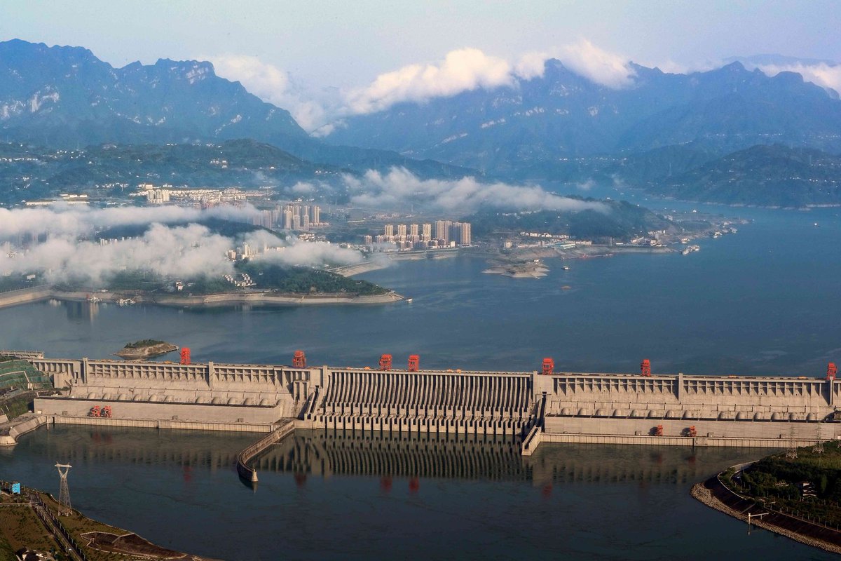 China began work on the Medog hydropower dam this month. It will be the largest in the world with 60GW of generation - enough to power the entire of Britain... twice over.

Will take only 8 years to build and cost $137bn. Roughly the same as HS2 in cost, or 4 Sizewell Cs.