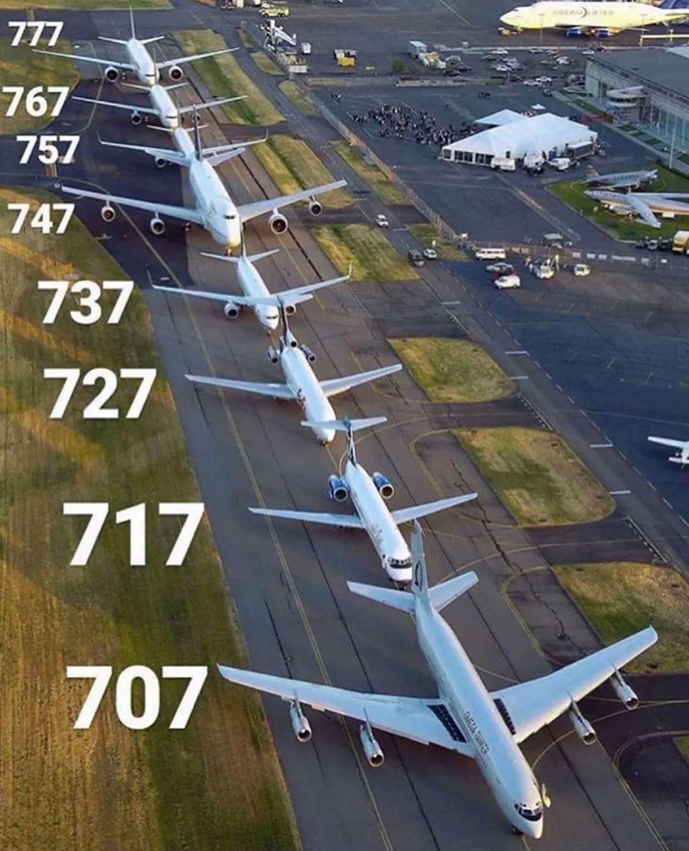 planesanity's tweet image. Which Boeing are you picking?