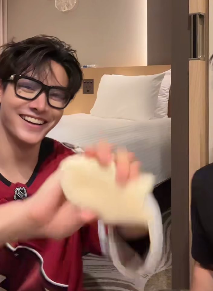firstkhaotty's tweet image. happy boy 🫶🏼

#จุงอาเชน • #JoongArchen