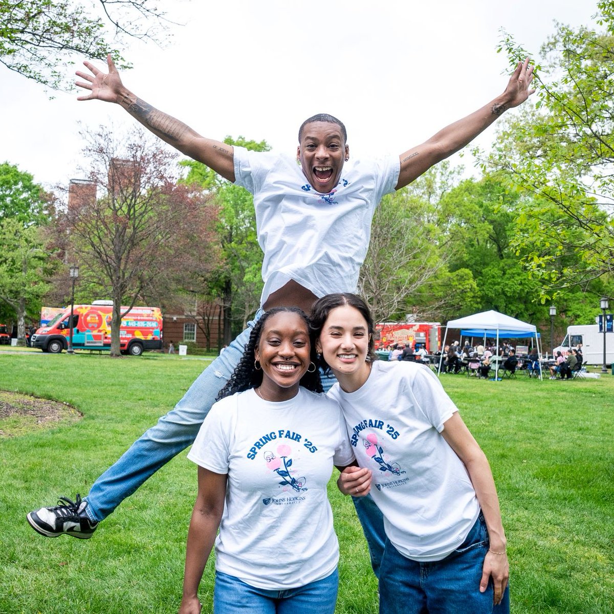 HopkinsGiving's tweet image. For Parents Day, we want to shout out the Johns Hopkins Family Fund. From Hoptoberfest to Spring Fair, our Blue Jays have made valuable memories thanks to the parents who support the Family Fund. #ParentsDay