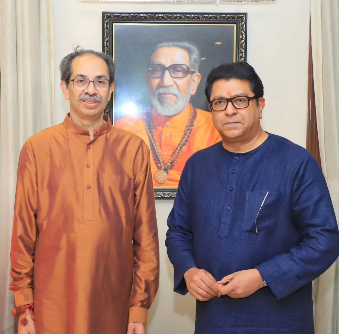 OfficialAndhal1's tweet image. महाराष्ट्राचे माजी मुख्यमंत्री,कुटुंबप्रमुख व शिवसेना पक्षप्रमुख उद्धव बाळासाहेब ठाकरे साहेब आपणास वाढदिवसाच्या खूप खूप शुभेच्छा..!💐🙏🎂
आई तुळजाभवानी आपणांस उदंड आयुष्य देवो..!🚩
@OfficeofUT @ShivSenaUBT_
#UdhavThackeray #उद्धव_बाळासाहेब_ठाकरे #उद्धवराज
#UdhhavRaj ❤️🙏