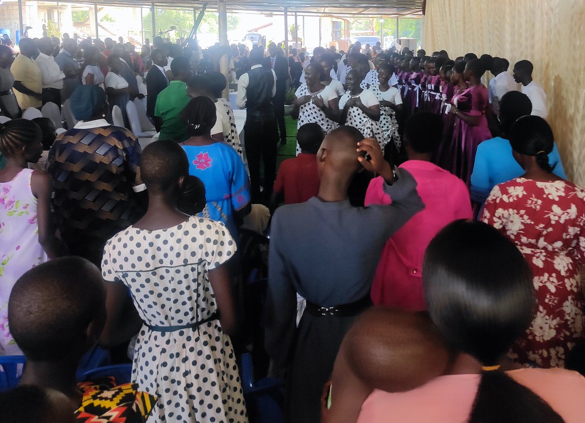 K3NYII's tweet image. If you're not at 7th day for the album launch, Jesus told me to tell you that you're going to hell.😂😂😅