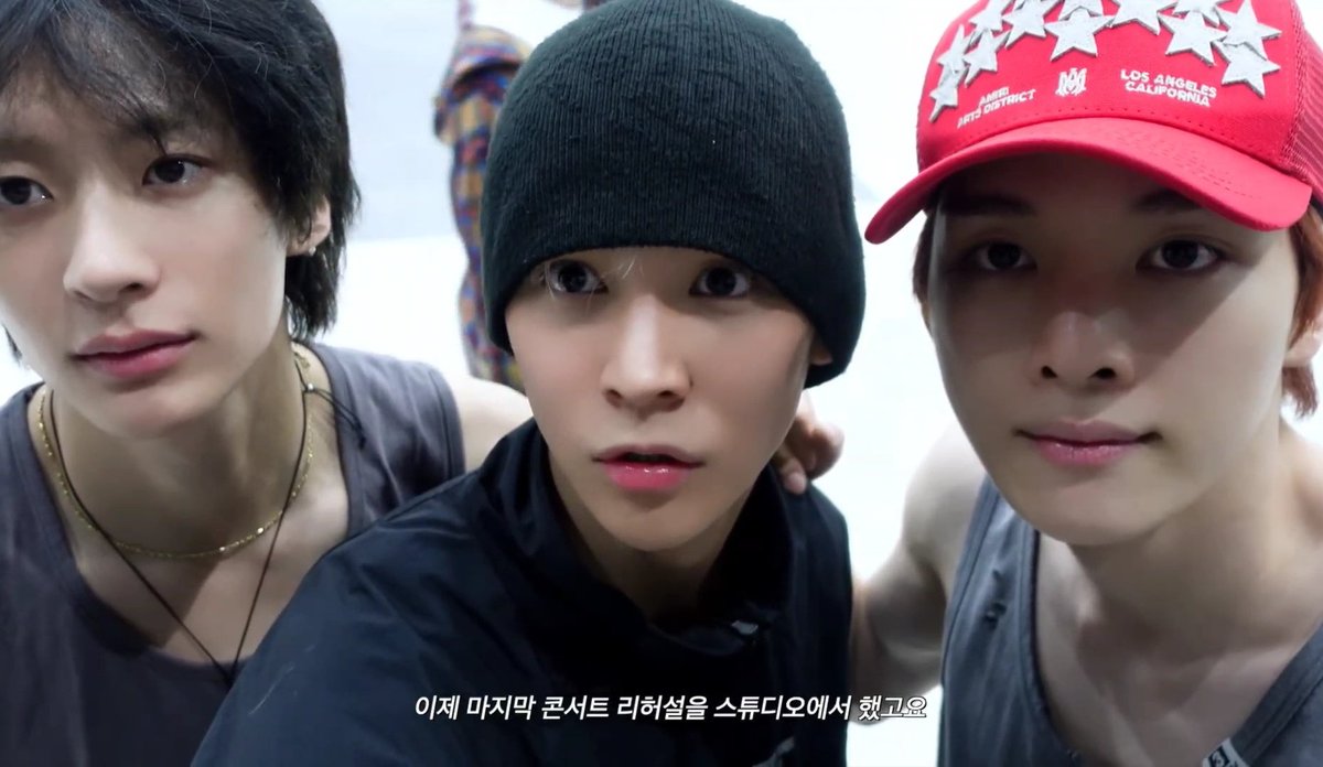 ggwhabb's tweet image. 아 이 결연한 표정들 뭐임