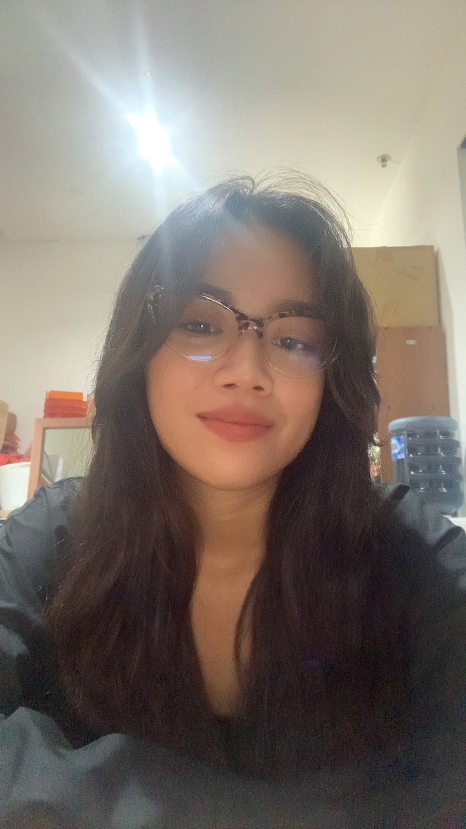 dimpliecheek's tweet photo. seperangkat random pap, dibayar tunai😮‍💨 https://t.co/uno2IoRGMf