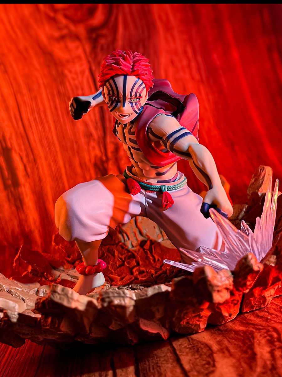 超人気破格！30体！鬼滅の刃 ぬーどるストッパーフィギュア 猗窩座　戦闘Ver. アニメ「鬼滅の刃」より、戦闘態勢の煉獄杏寿郎、猗窩座を立体化！劇中