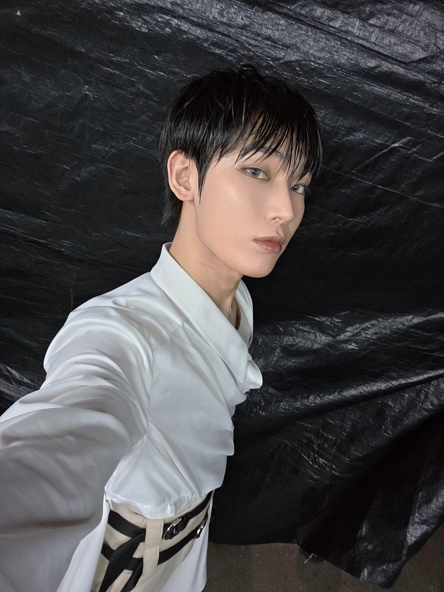 sunoora9i's tweet image. 선우야아아아🖤🖤🖤