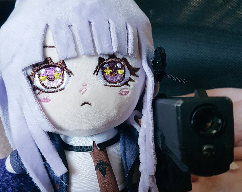 AnythingDangan's tweet image. Tsumugi Shirogane got robbed by kyoko plushie.