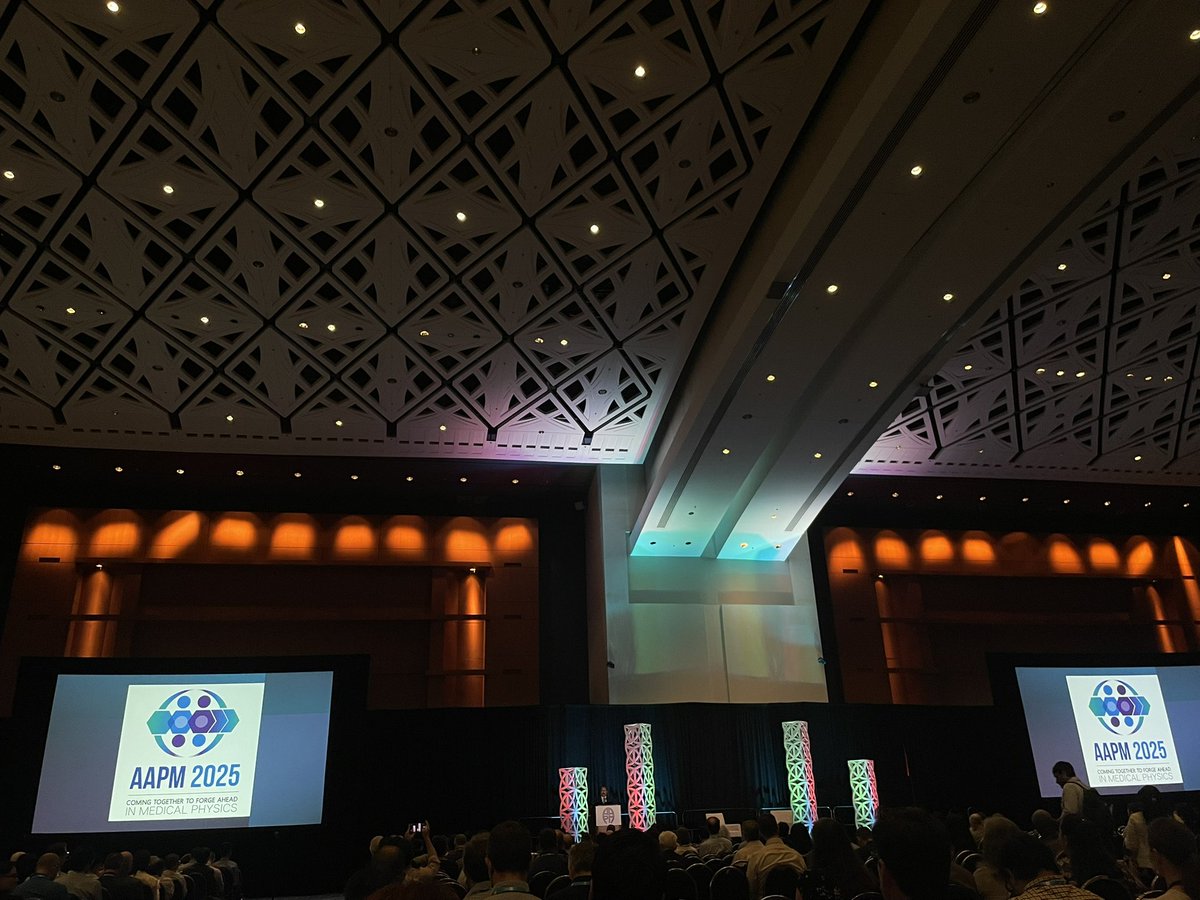 staggering411's tweet photo. Impact of generative AI on #medphys Opening keynote session talks about the forces shaping the future role of medical physics and what we should do to prepare ourselves. #AAPM2025 #keynote https://t.co/EJmH93mWMT