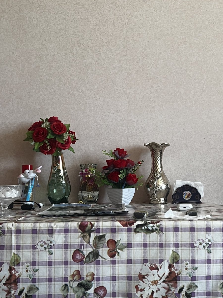 _Fotoqraf_Man_'s tweet image. Poco X6 Pro &amp;amp; Iphone 13 Pro 🔥 Poco X6 Pro Realistic Photo And iPhone 13 Pro Took Very Bad Photos 👎👎 iPhones always take photos with strange colors @POCOGlobal @pocoturkiye #pocox6pro #iphone13pro