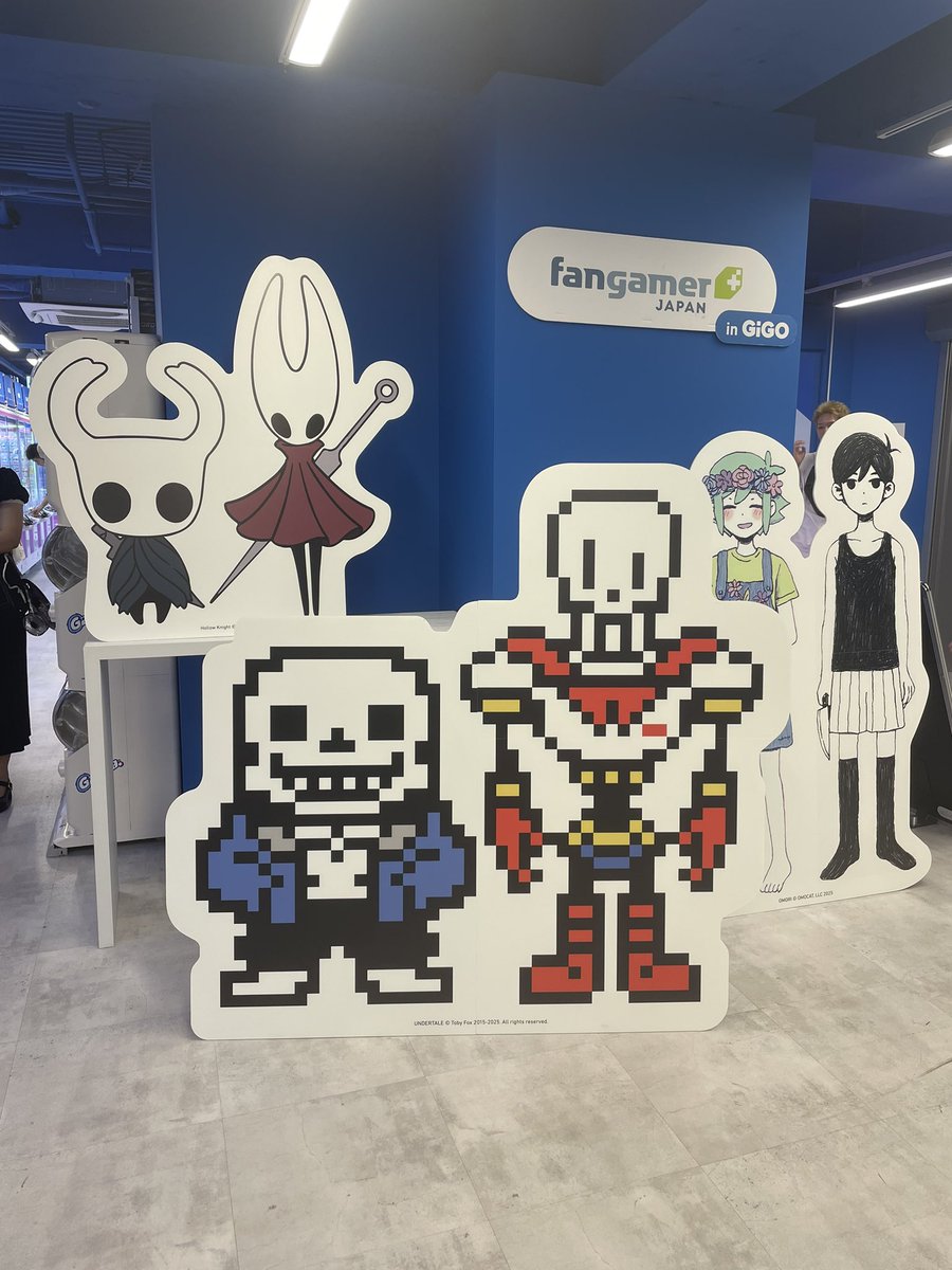 kirbypurrs's tweet image. i almost fucking died of heat stroke while trying to find it but guess where i went today :3