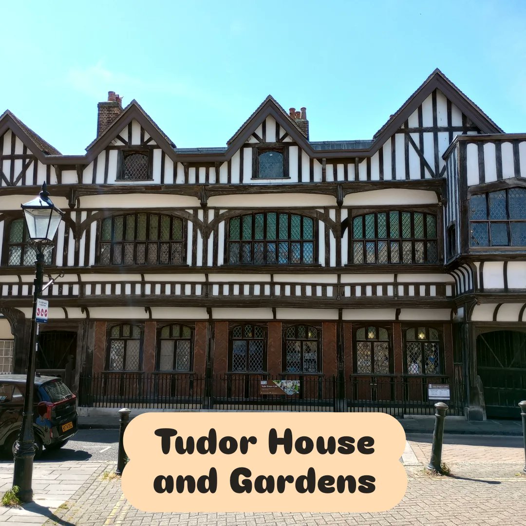 My summer in Southampton included: walking the Jane Austen trail, a flying visit to Tudor House and Gardens, touring the Titanic exhibition at SeaCity, hiking through the Royal Country Park to see the famous Victorian Hospital that Arthur Conan Doyle's Dr Watson attended!