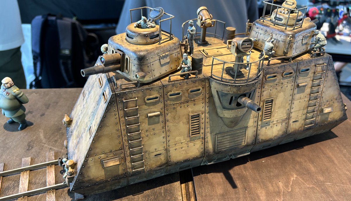 sigra_mecha's tweet image. 再生工場(@GunplaRefine )さんの
ラピュタの装甲列車。
見事な出来栄えでため息がでます。
3Dプリントの興味深いお話などもして頂き
色々と勉強になりました😊すごすぎる…!
#IBA模展2025
