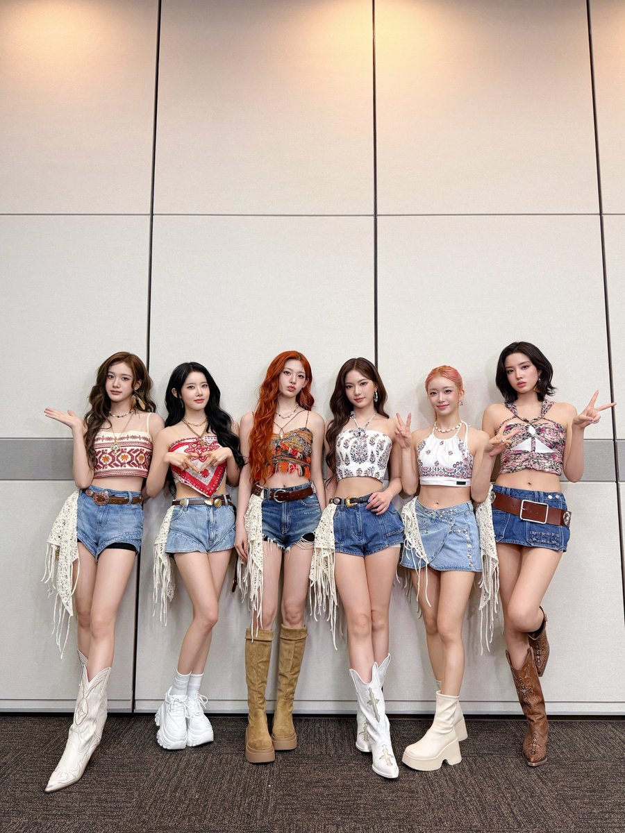 STAYC_official's tweet image. 250727
#2025SBS가요대전Summer

#STAYC #스테이씨
#I_WANT_IT #IWI