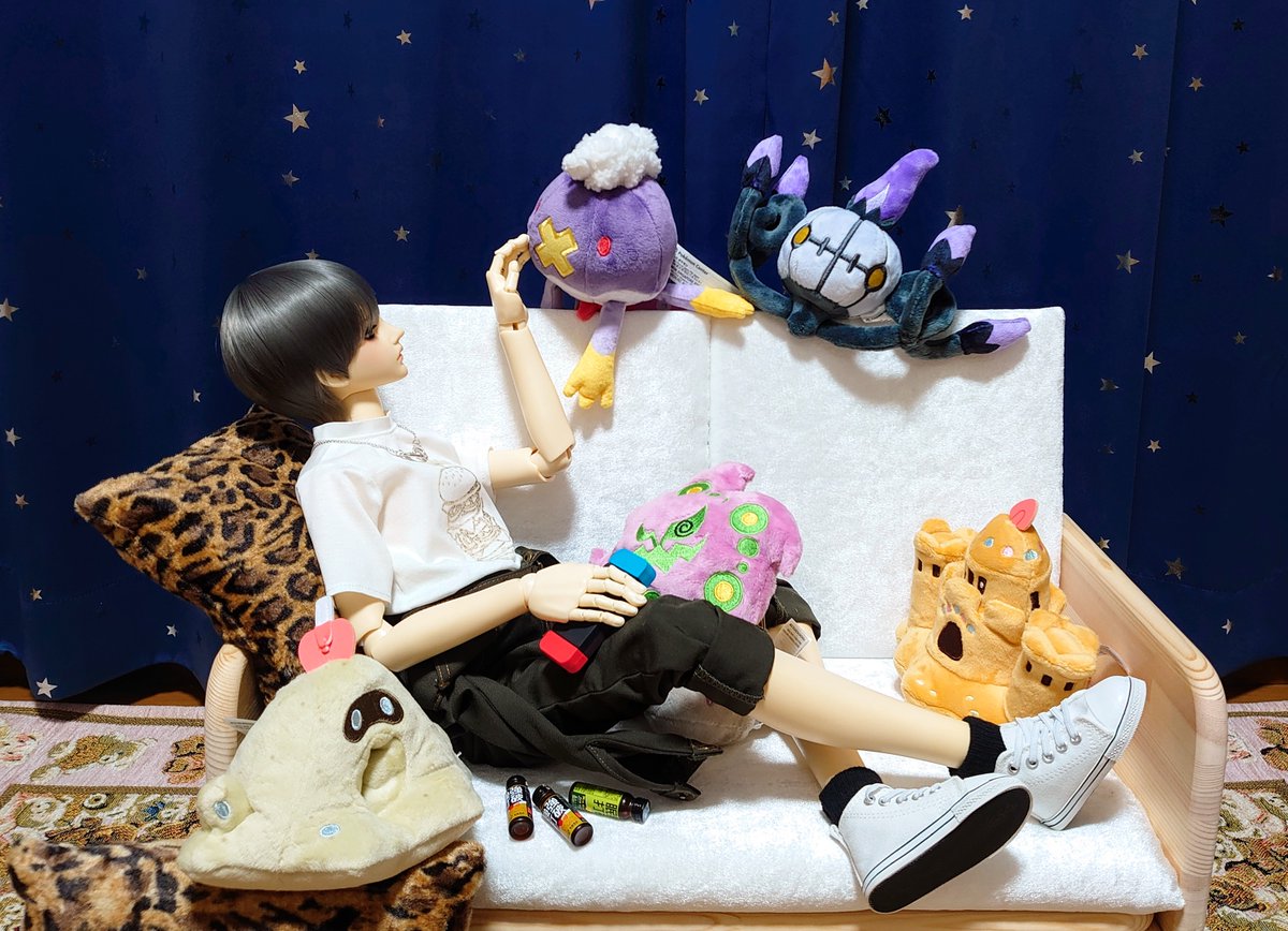 先々月スナバァとシロデスナを迎え入れて 賑やかになった桐の深夜の仲間たち👻

#AsleepEidolon
#ポケモンFit