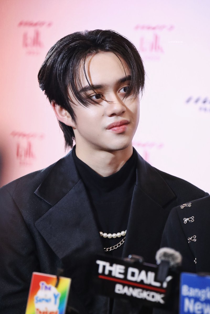 loverainlee's tweet image. 😗😗
@bb_metas 

#Praewtalk2025xHOWLS 
#HOWLS_TH #BBMETAS