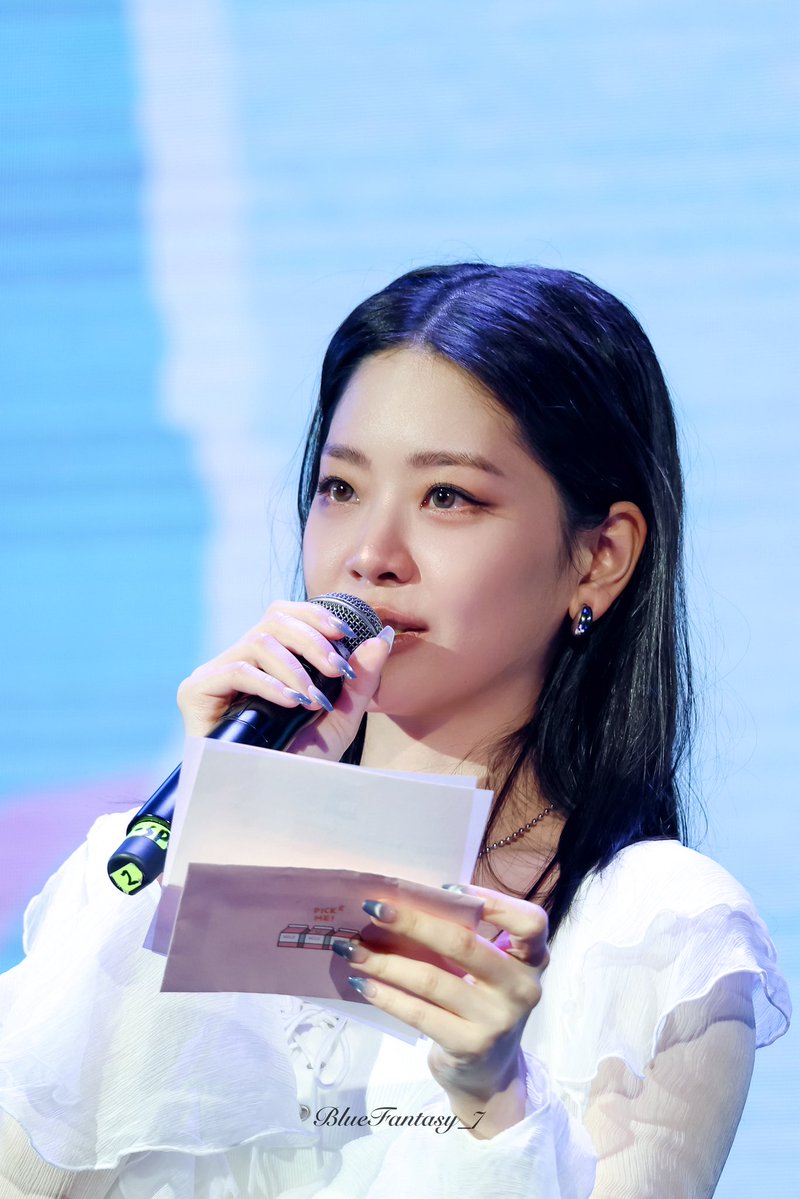 BlueFantasy_7's tweet image. 250727 WUHAN
예쁜 눈은 행복한 눈물을 흘려야 한다🥹🥹
@chungsubin47
#ChungSubin #정수빈