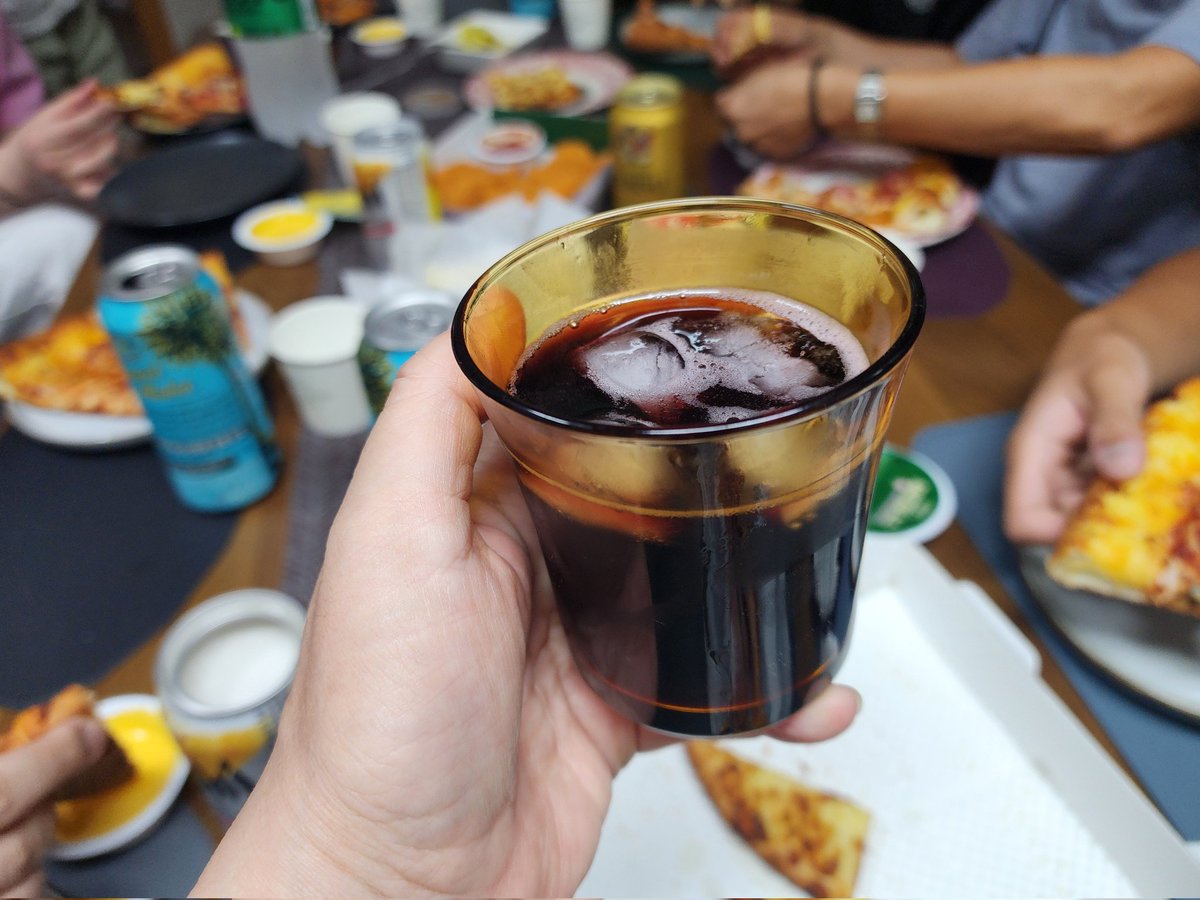 hjduck52's tweet image. 궁디5가 산티아고다녀와 배운거 칼리무쵸?Kalimotxo
와인1:콜라1 +얼음
와~~이거 , JMT!!!!×100000000
끝도없이 막들어가더라^^