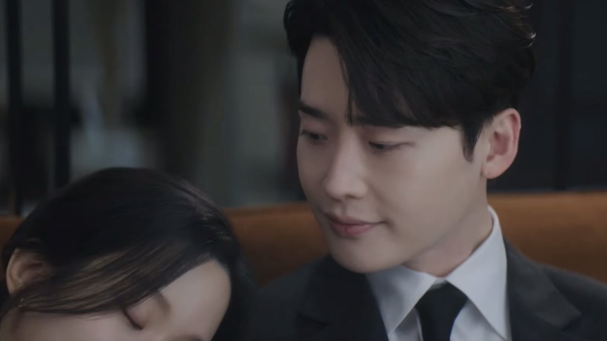 formunkayoung's tweet image. comfort couple 🖤 it’s good that heeji has juhyeong is by her side in tough times like these

#LawAndTheCity #LawAndTheCityEp8