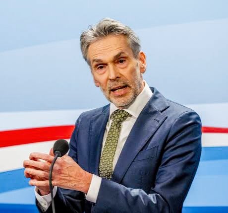 farhatsgd's tweet image. NEW:
🇳🇱🇮🇱 Netherlands labels Israel a 'threat to the country' for the first time
The Dutch counterterrorism agency accuses Israel of political interference and disinformation campaigns
The agency also raised concerns over threats from Israel and the US toward the ICC