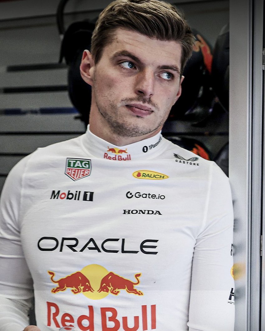 Max’s reaction to the suspended start:

“Well that's a bit silly, I mean, you should just run a few laps, jesus. They're way too cautious, now the heavy rain is coming, and then it's gonna be a 3 hour delay."

#BelgianGP