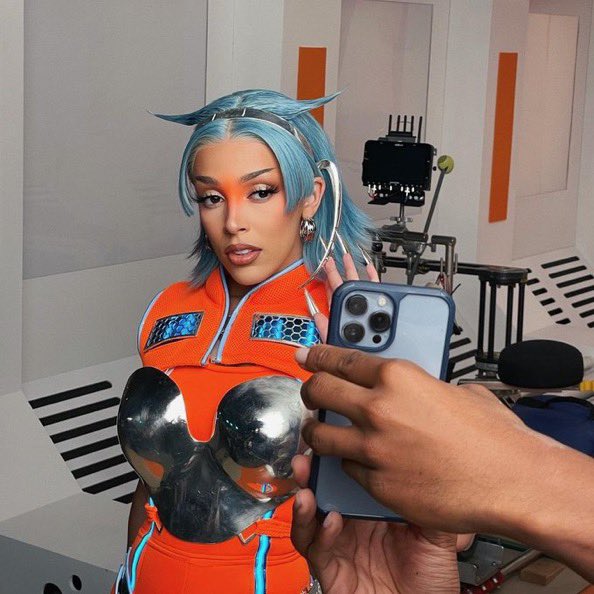 TheFreakySasha's tweet image. Ladies and gentleman, Doja Cat β€οΈ