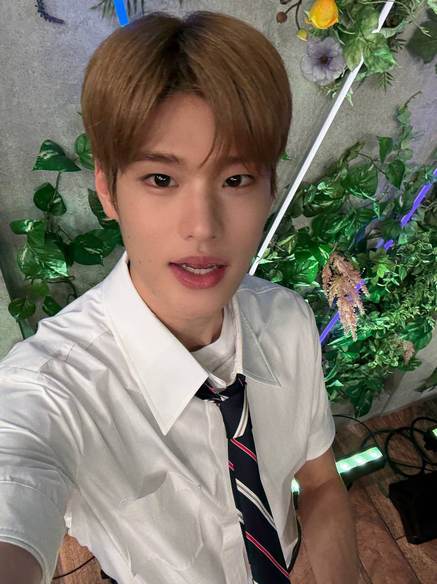 soE_Blank's tweet image. 잠들기전에 우리훈남 볼 수 있어서 넘 다행이햐 ,, 낼도 화이팅🤩