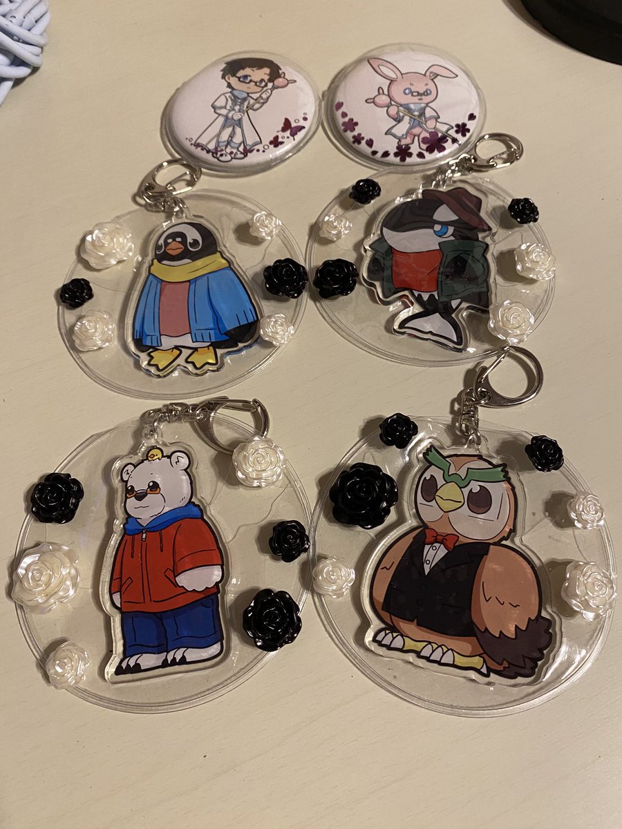 Angel_oino's tweet image. 今日カバンにつけていたものだけど、デコったのがちょっと物足りない感が…(´･ω･`;)
もっと器用にもっとアイデアがあればなぁ…