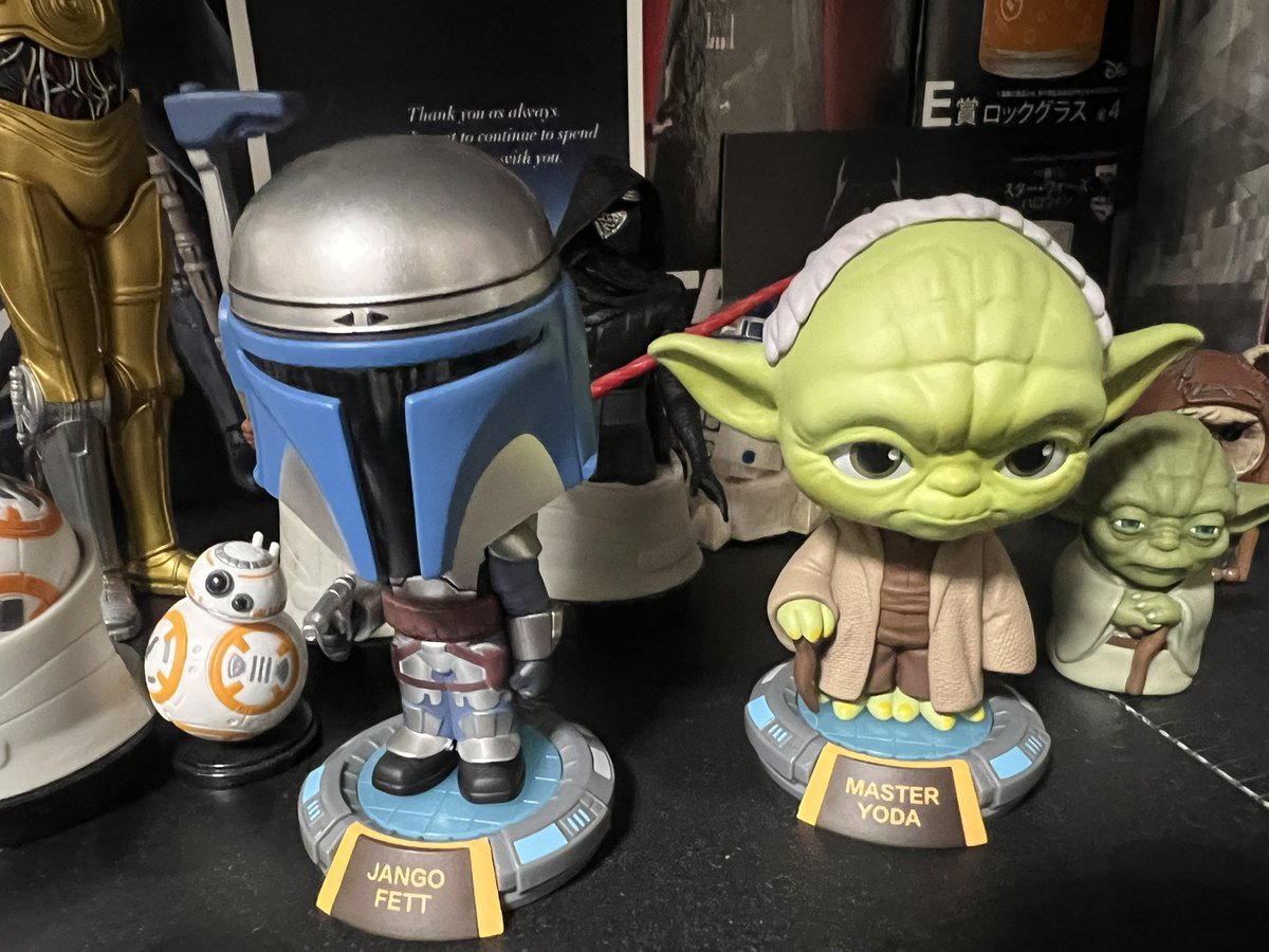 POPMARTのSTARWARSを2つ買ってきた！！ 結果はご覧のジャンゴとヨーダ 