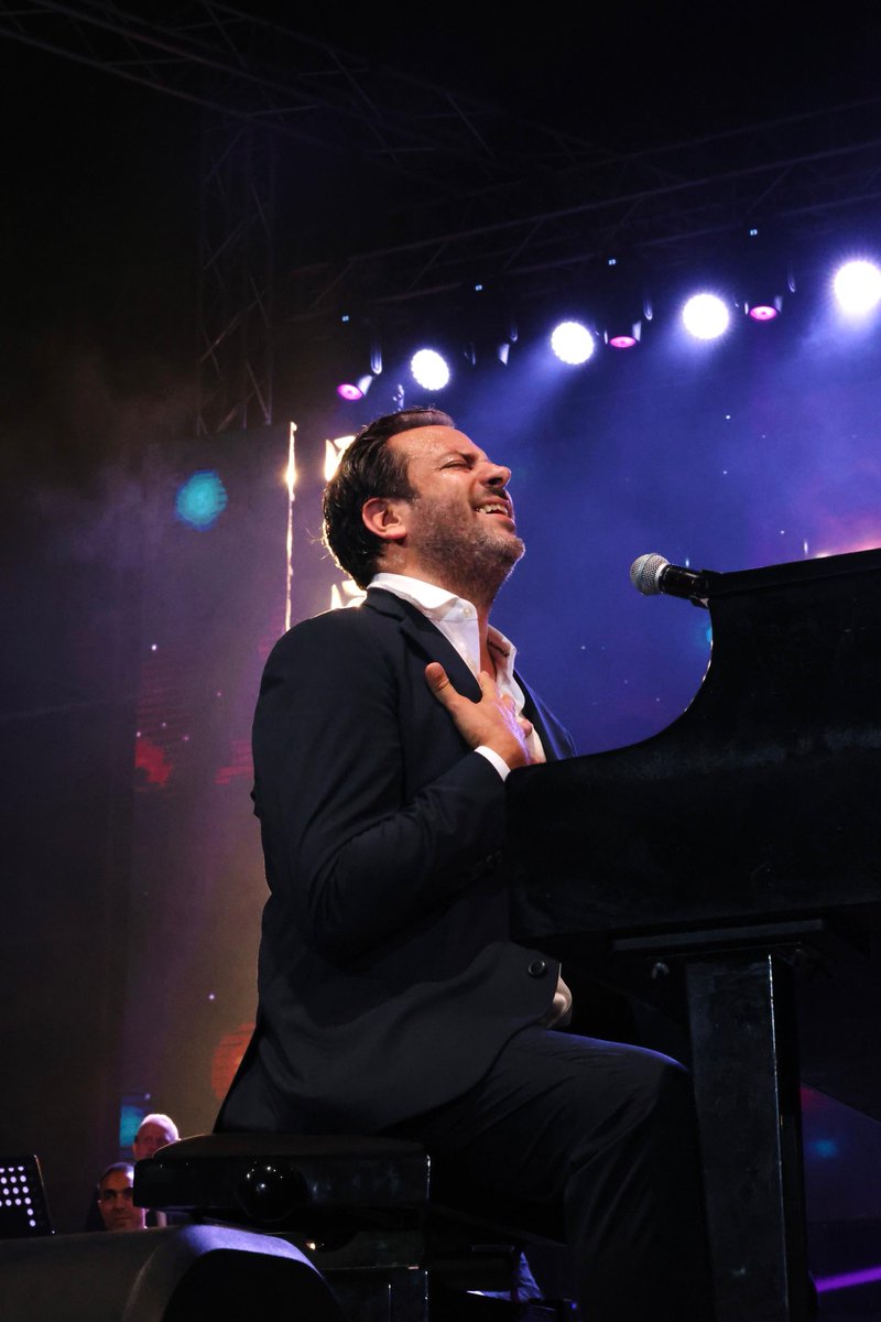 BeirutcomMag's tweet image. غي مانوكيان يلهب مسرح أعياد بيروت بمعزوفاته الساحرة!
beirutcom.net/359053
via @BeirutcomMag @guymanoukian #غي_مانوكيان #بيروتكم