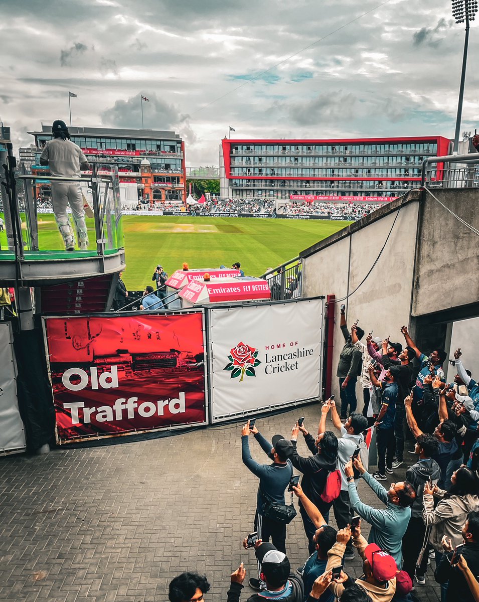 henrymoeranBBC's tweet image. Being an Indian cricketer means a life in front of a lot of lenses…
#BBCCricket #ENGvIND