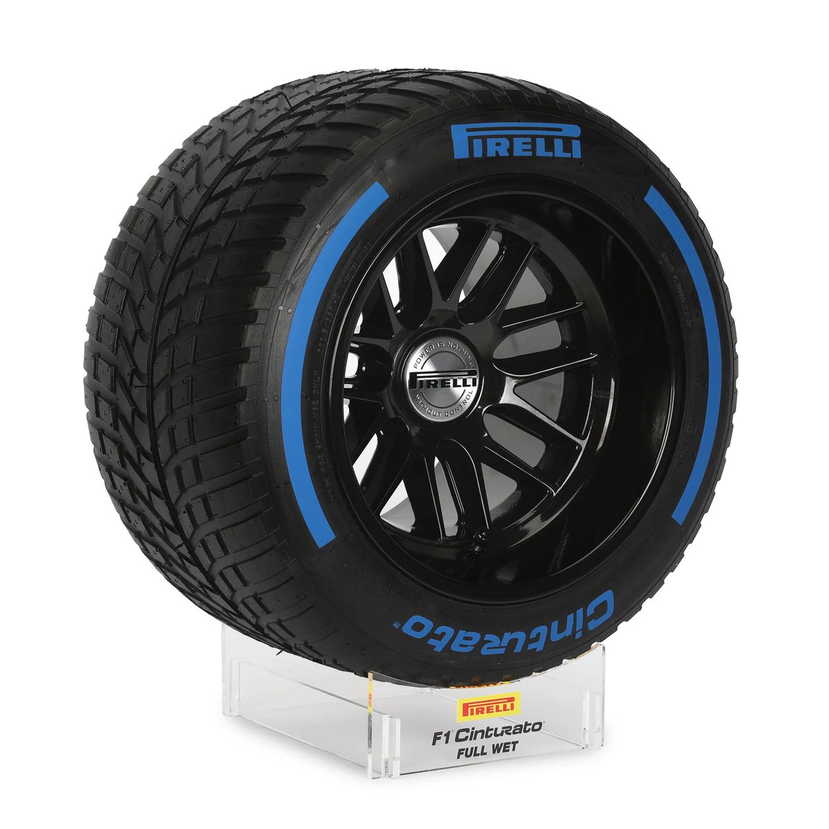 AutoPap's tweet image. Most useless tyre ever made? According to F1 it is.