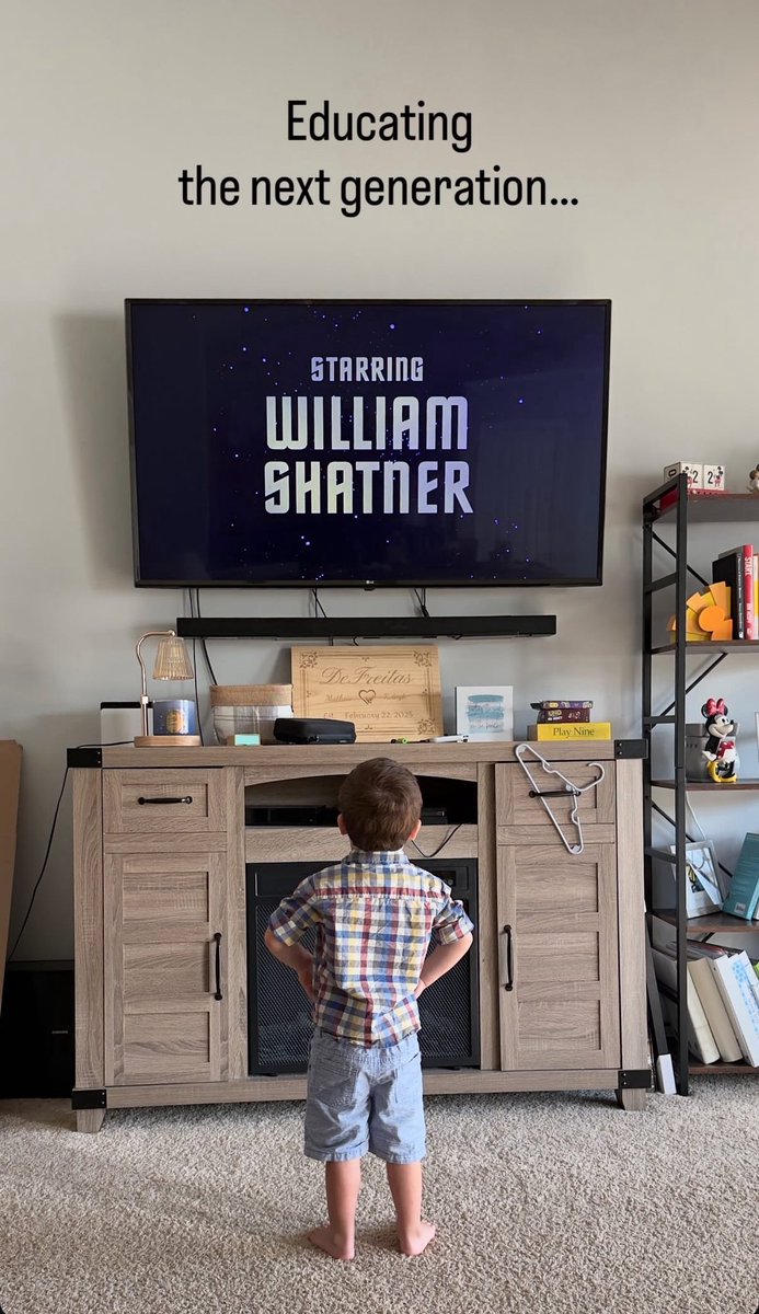 Educating the next generation. <a href="/StarTrek/">Star Trek</a> <a href="/WilliamShatner/">William Shatner</a> #StarTrek