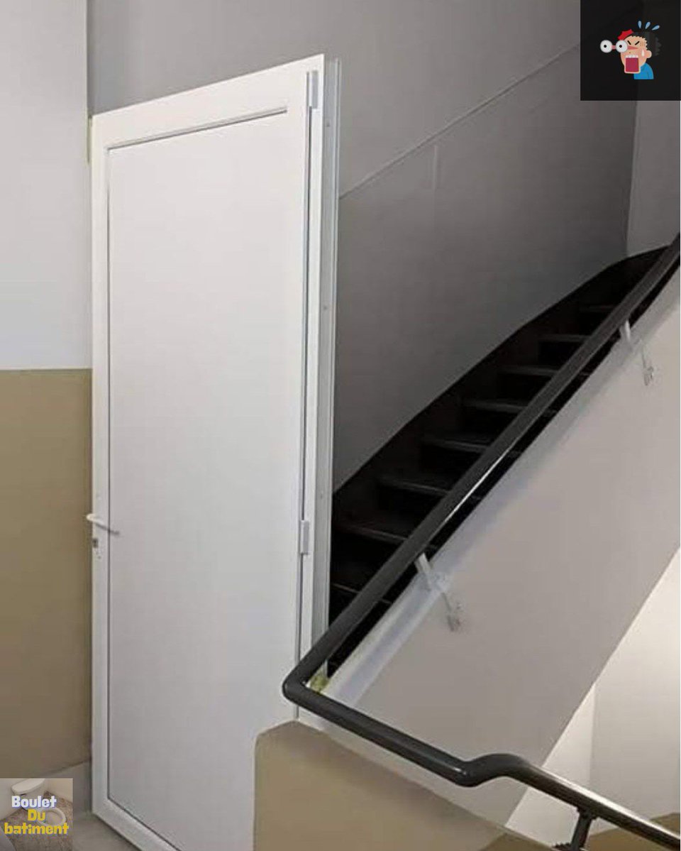bouletbatiment's tweet image. L'accès à l'étage est protégé par une porte."
La porte en question 🤣