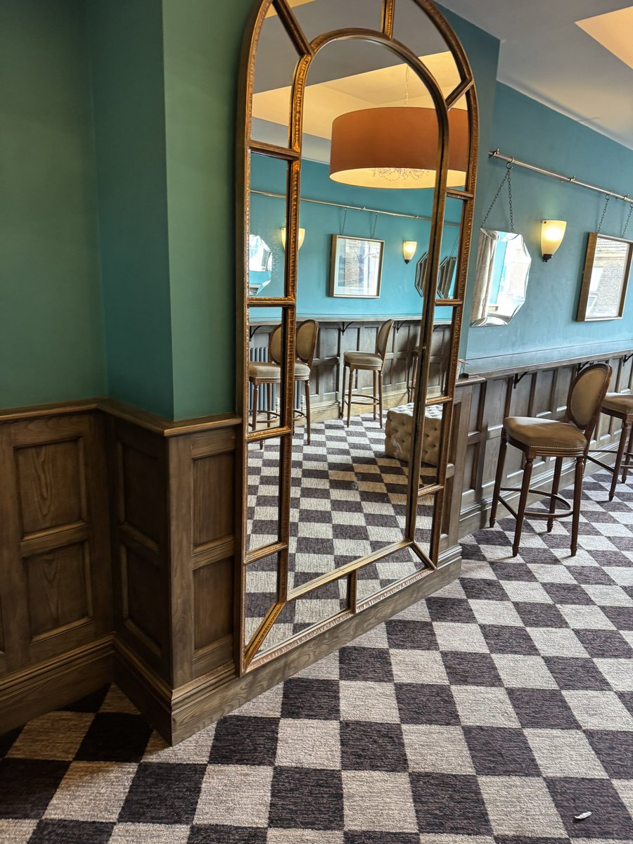 Hippopotamum's tweet image. Wow the wether spoons have gone all out here x