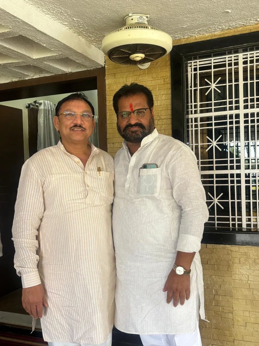 माझे सहकारी, शिवसेना उद्धव बाळासाहेब ठाकरे पक्षाचे हिंगोली लोकसभा मतदारसंघाचे खासदार श्री. नागेश पाटील आष्टीकर साहेब यांना वाढदिवसाच्या हार्दिक हार्दिक शुभेच्छा..!!