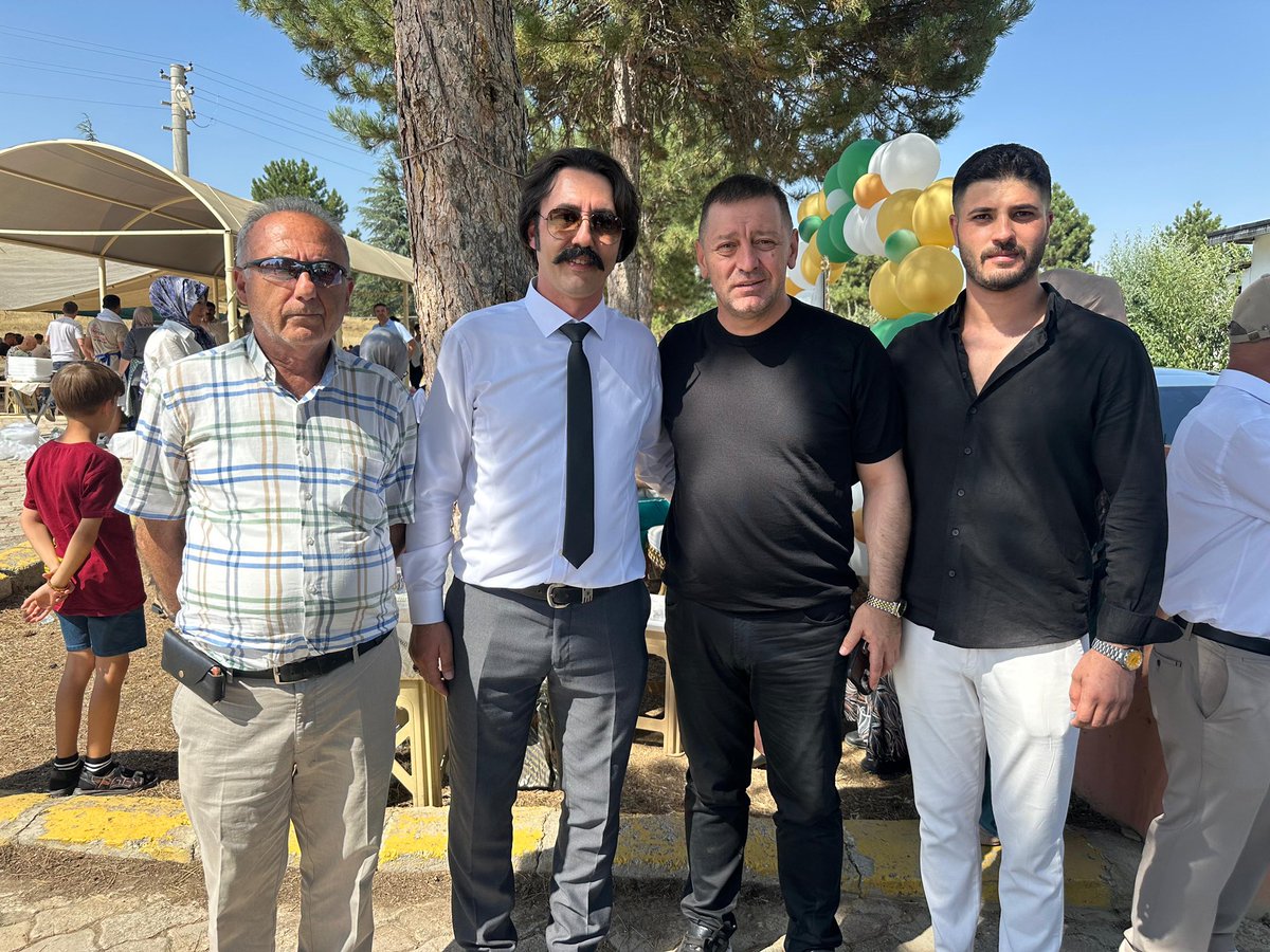 📍Yalvaç 

Sema ve Muammer Dönertaş çiftinin kıymetli oğulları Yusuf Alp’in sünnet düğününe katılım sağladık. 
Sağlıklı ömür diliyorum.