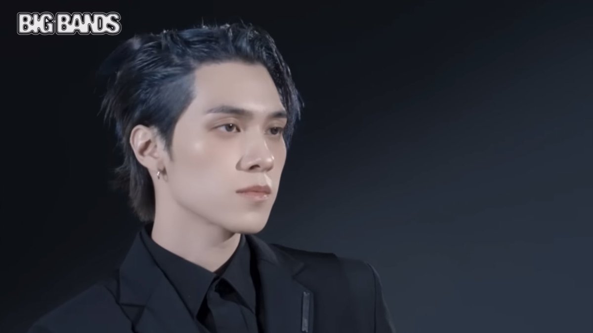 HENDERYHOME's tweet image. THIS IS FACE BANK FACE CARD FACE ECONOMY FACE OF THE CENTURY THIS IS HENDERY 🖤