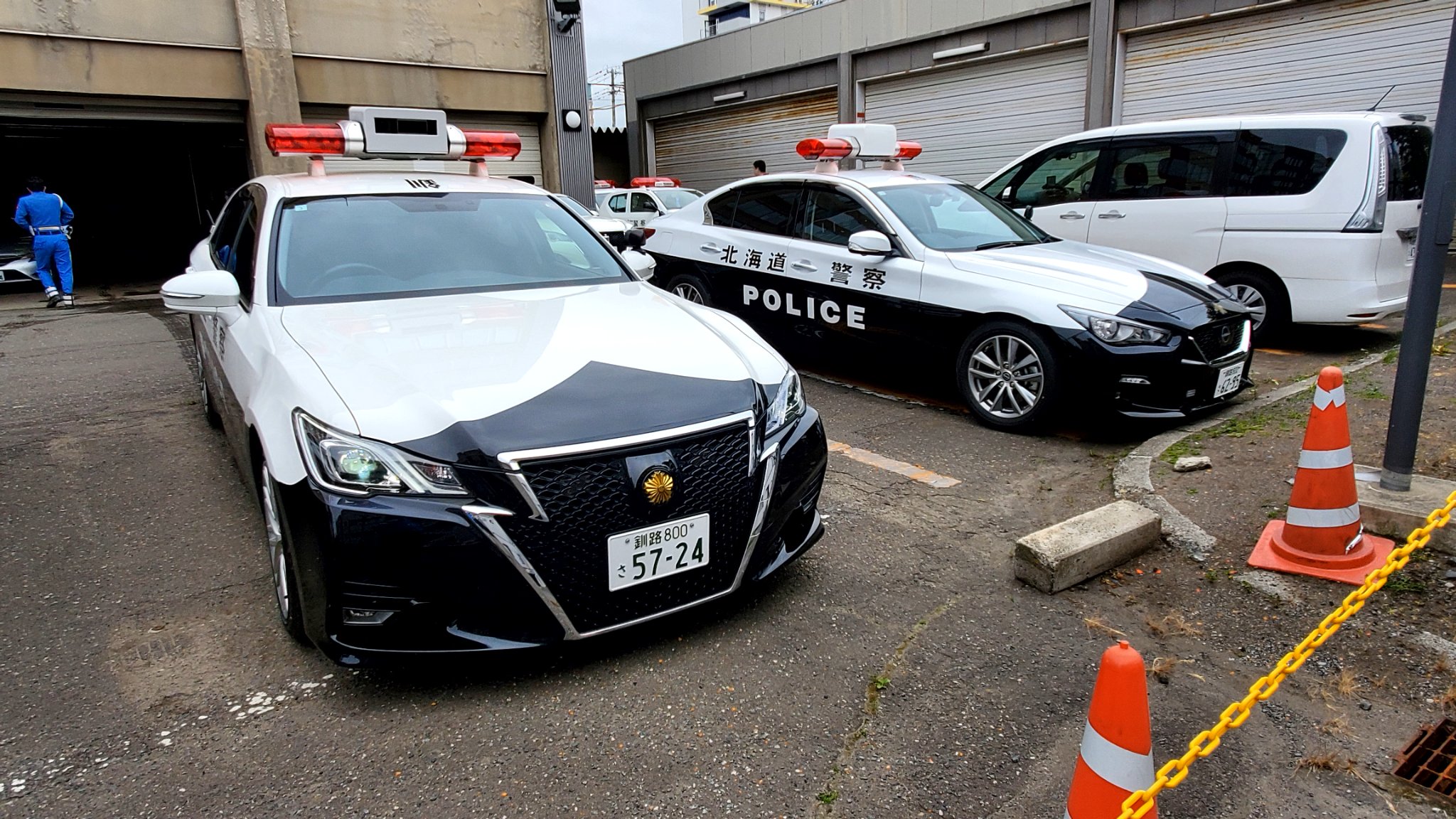 オーダーをいただいている皆様　　　#緊急車両 緊急走行集No.13】消防車両・警察車両・公共応急作業車 - YouTube