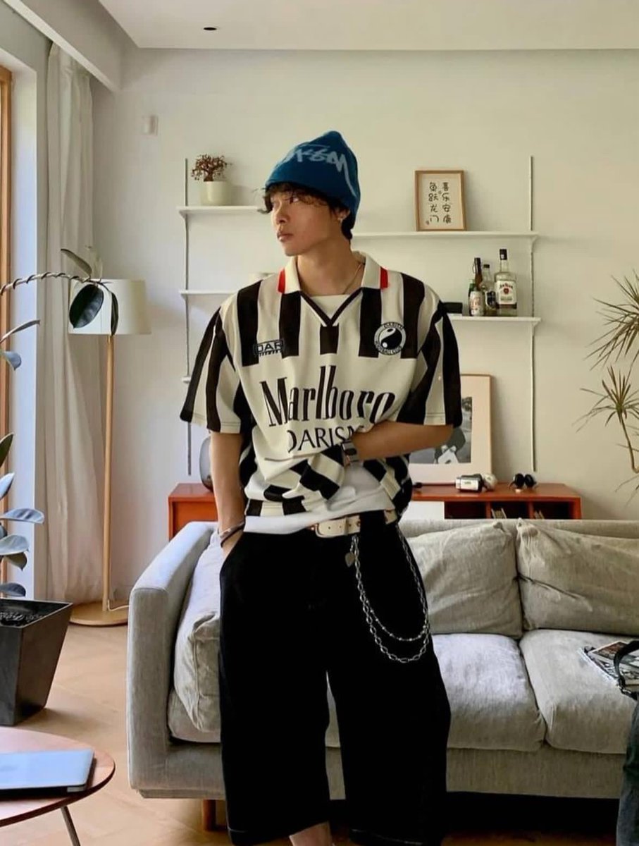 plugcorrect's tweet image. MARLBORO OARISM JERSEY 
M-XL 
N45,000