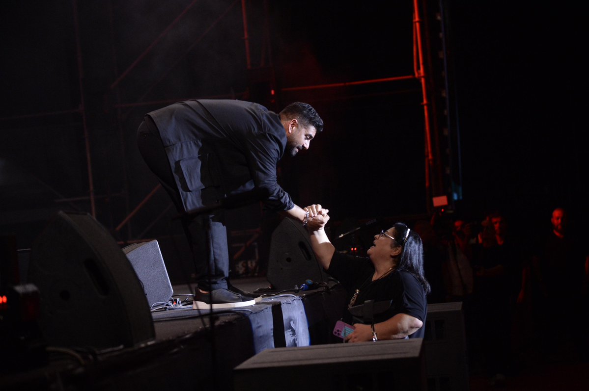 BeirutcomMag's tweet image. آدم يتألق في "أعياد بيروت"!
beirutcom.net/359057
via @BeirutcomMag @AdamOfficialLb #ادم #adam #بيروتكم #اعياد_بيروت