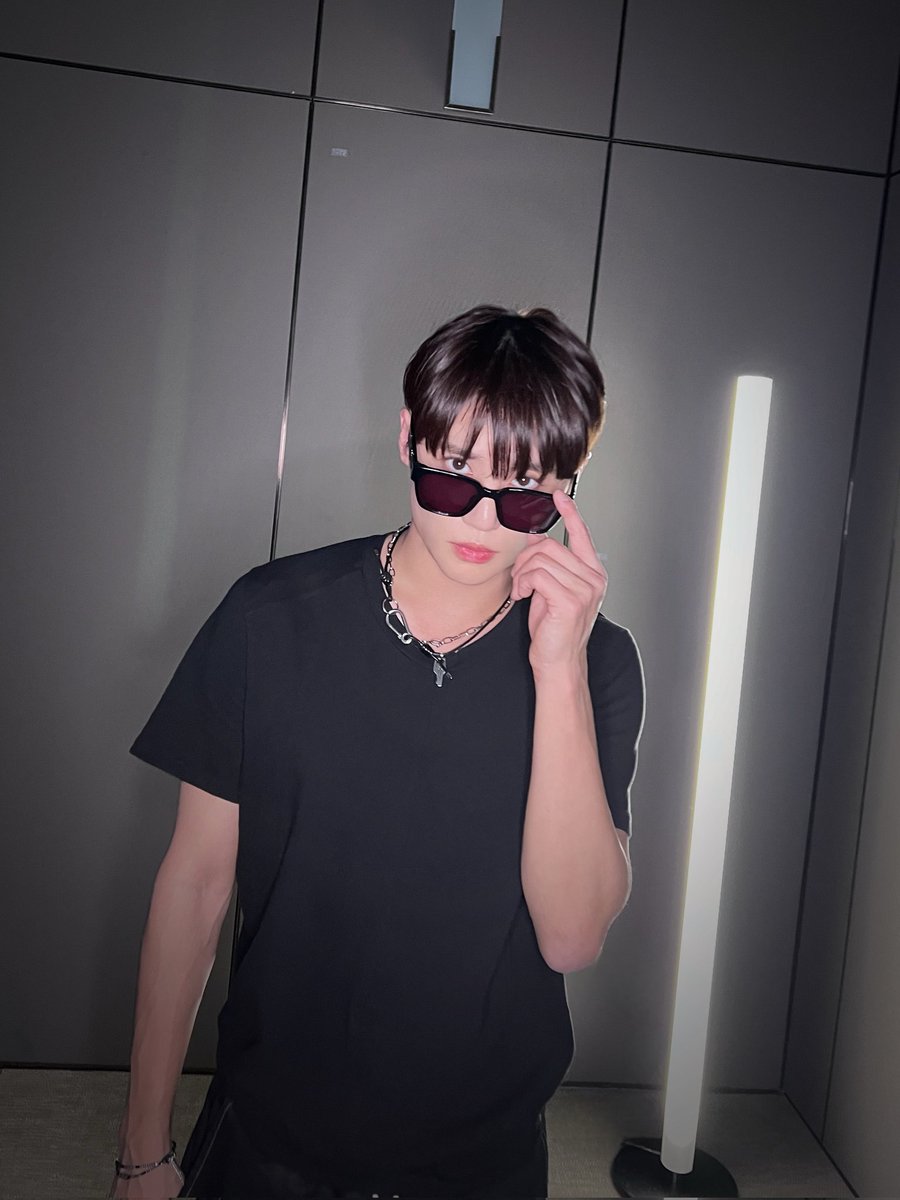 xia_mung's tweet image. 벌써부터 골머리터짐