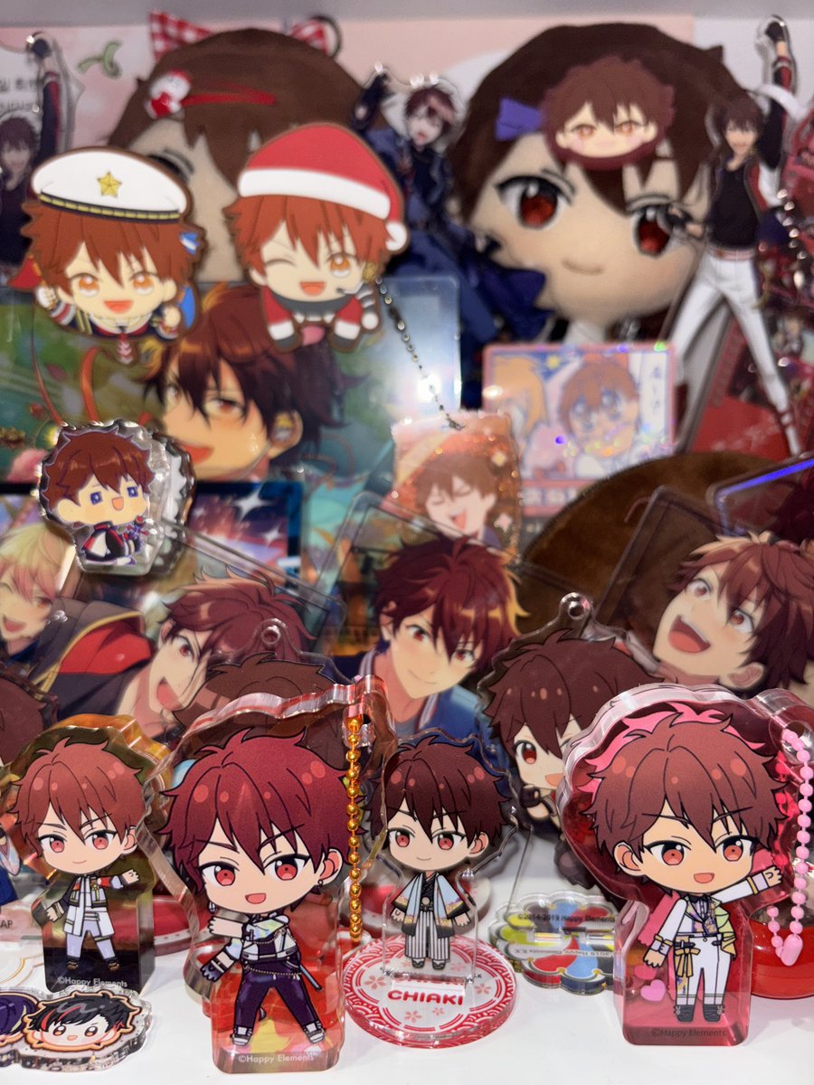 이사가고 굿즈존 새로 재장전 ^..^)v